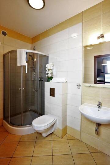 Фото Отели типа «постель и завтрак» Noclegi M4 г. Жирардув 3